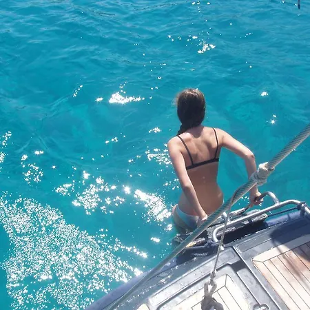 Botel Luxury Sailing Yacht Sofia Star 1 *