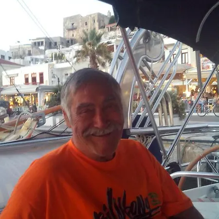 Botel Luxury Sailing Yacht Sofia Star 1 Tourlos