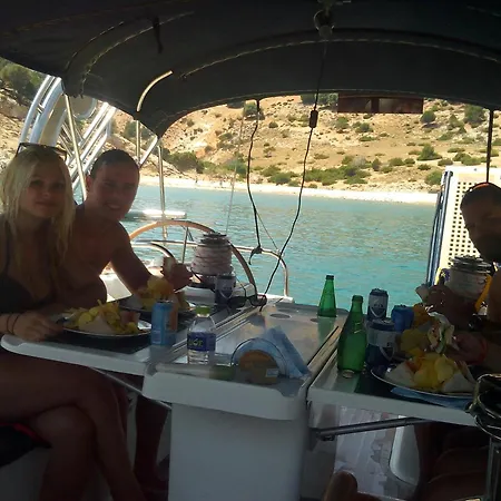 Botel Luxury Sailing Yacht Sofia Star 1 Tourlos