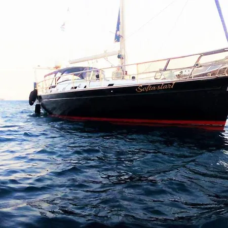 Botel Luxury Sailing Yacht Sofia Star 1 Tourlos
